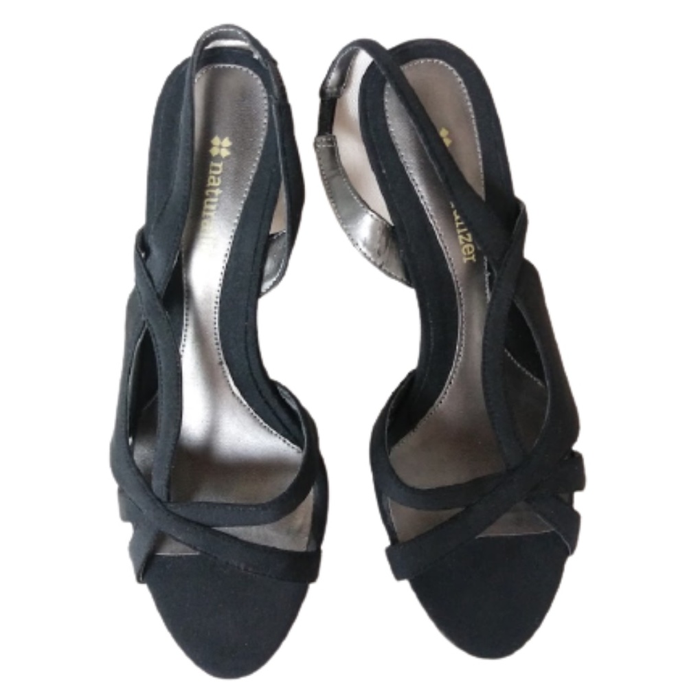 Naturalizer "Amour" Heels - Picture 1 of 7